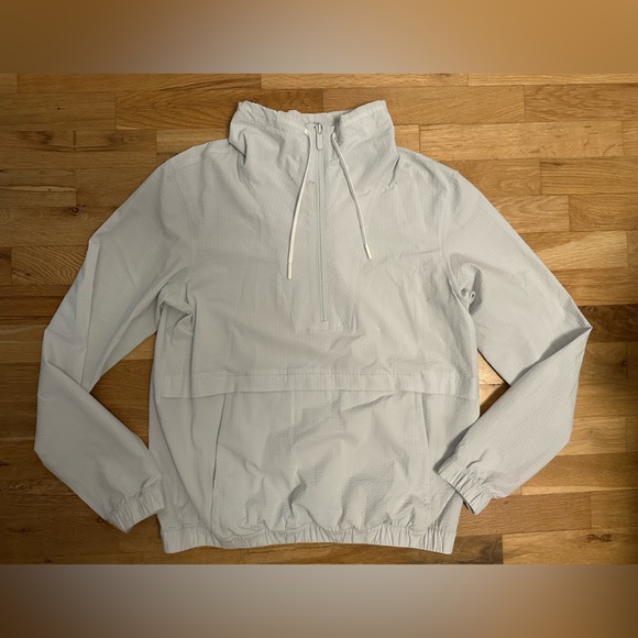 lululemon athletica Jackets & Blazers - Lululemon Windbreaker